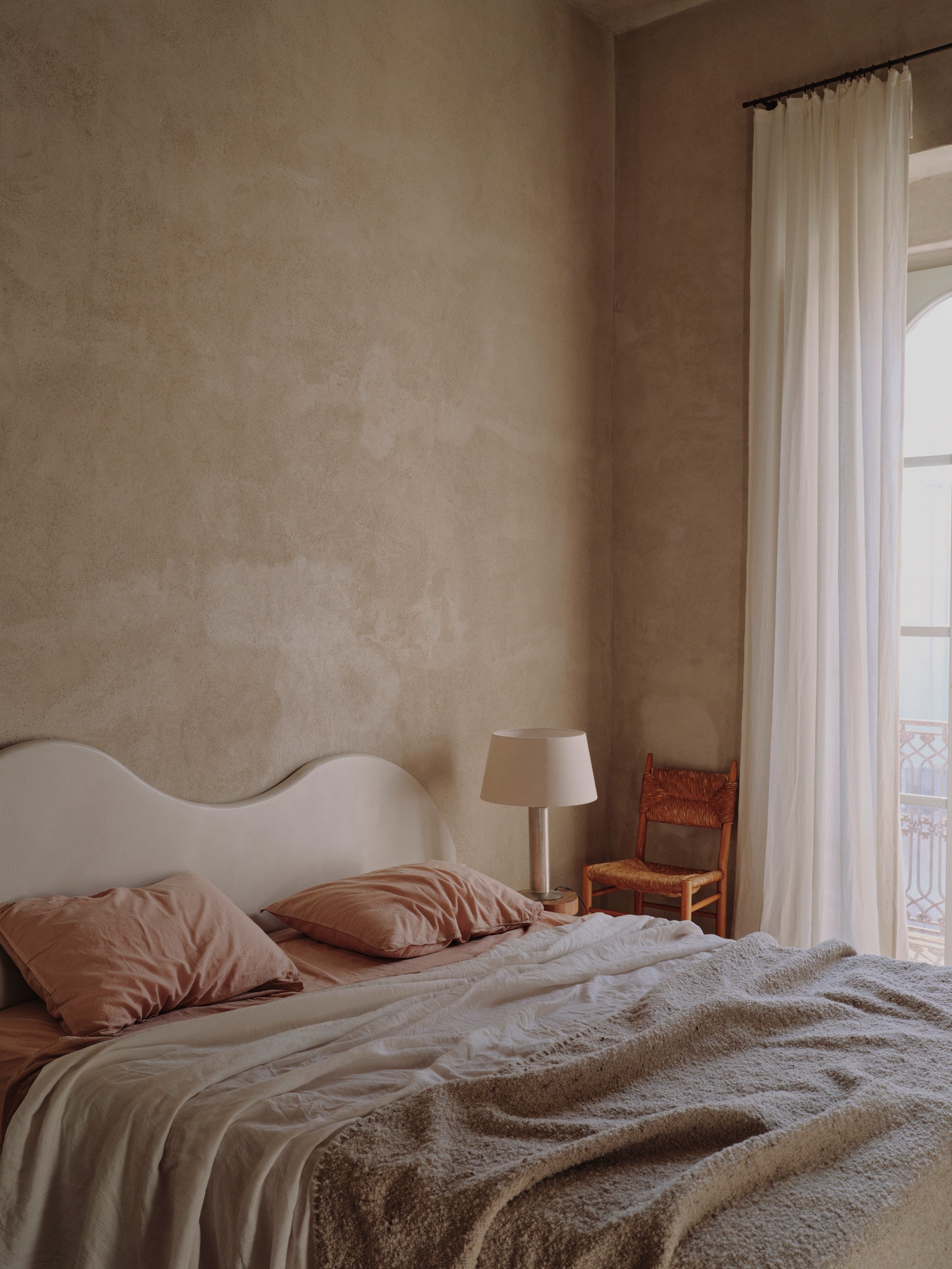 Bedroom — taupe linen