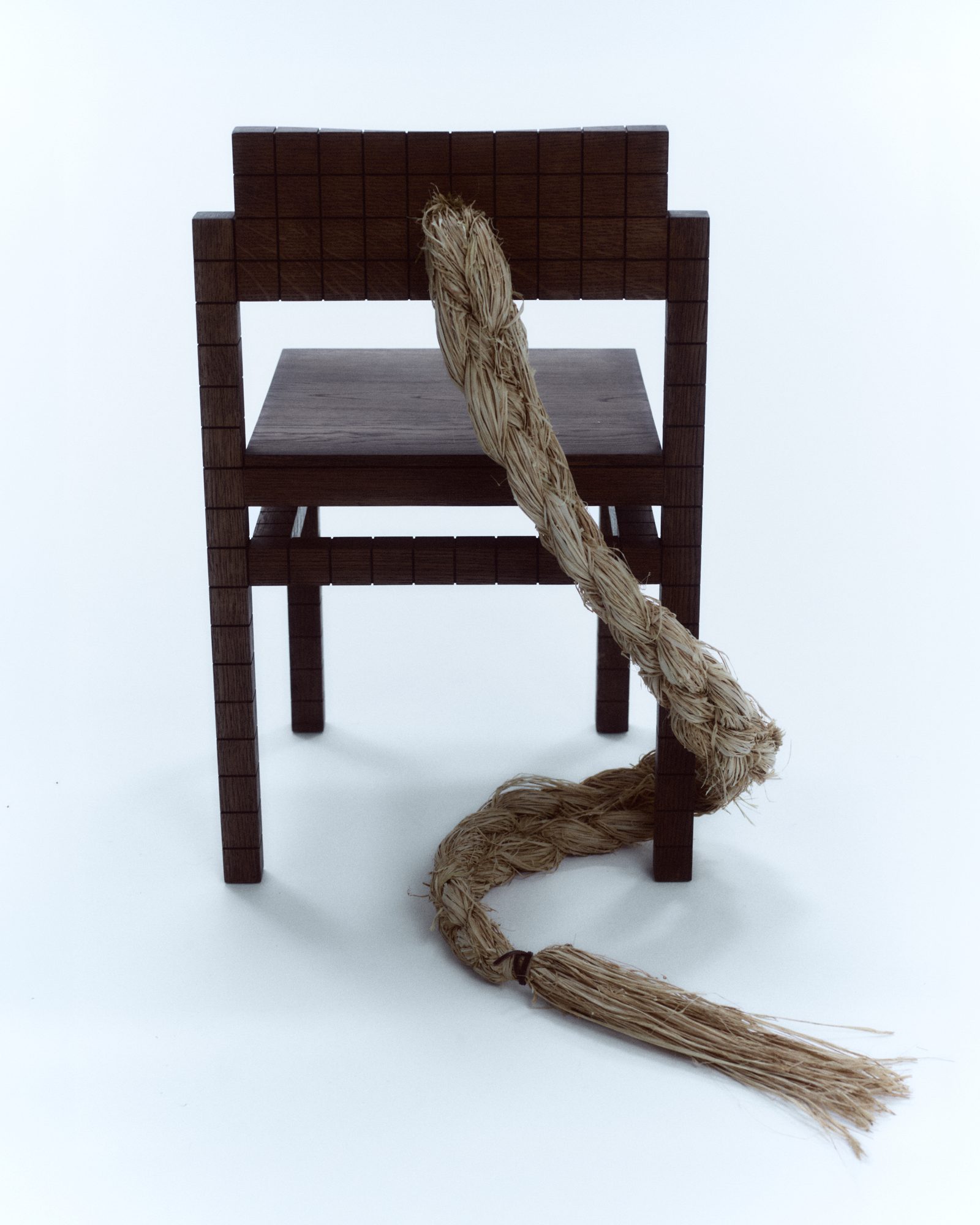 Trenzar chair with braided esparto rope